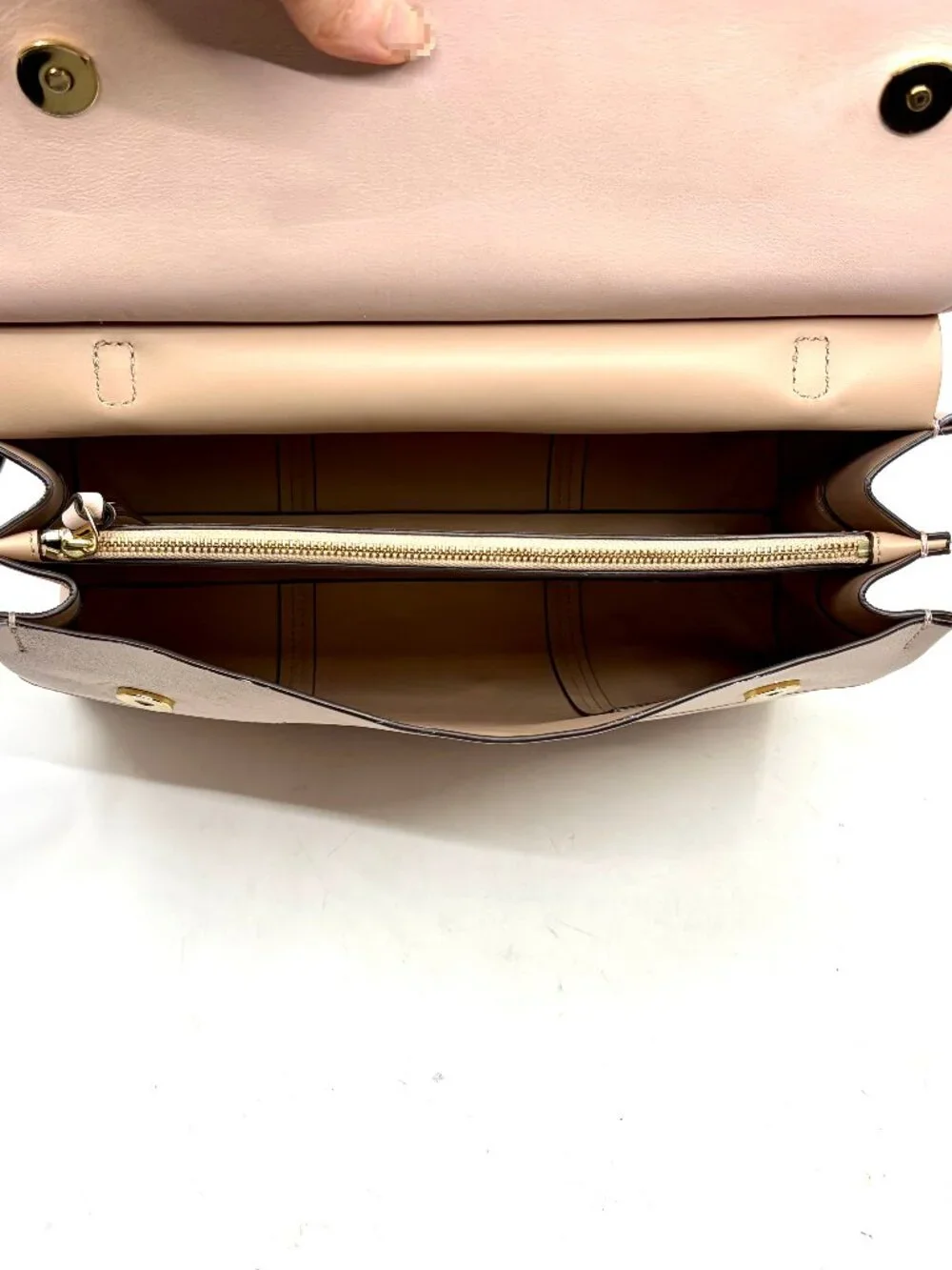 TORY BURCH~Block-T Leather Top Handle Satchel Bag - Soft Shell Pink NEAR NEW